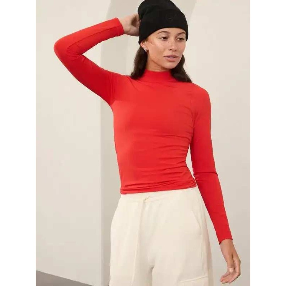 Athleta Top Renew Seamless Mock Neck M Cardinal Red Ribbed Long Sleeve